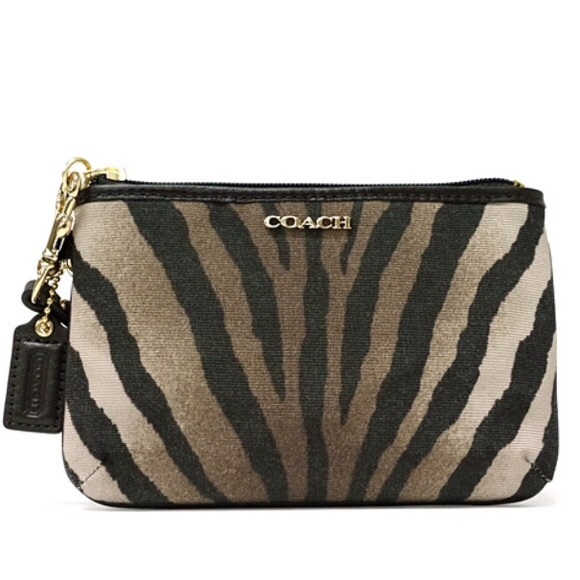 NWOT Coach Brown Zebra Wristlet - Picture 7 of 7